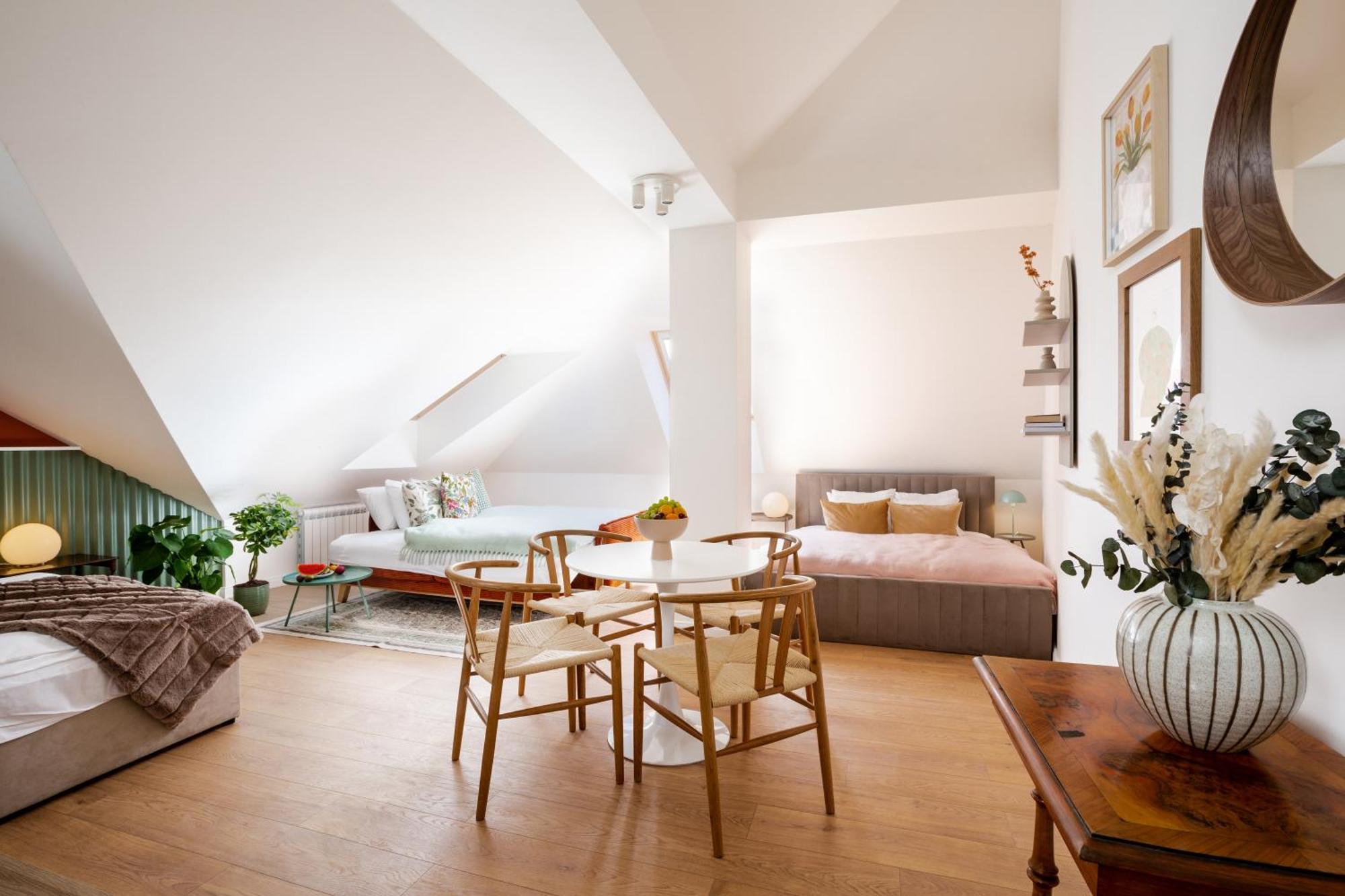 Turnkey I Antonin Dvorak Apartments Prag Dış mekan fotoğraf