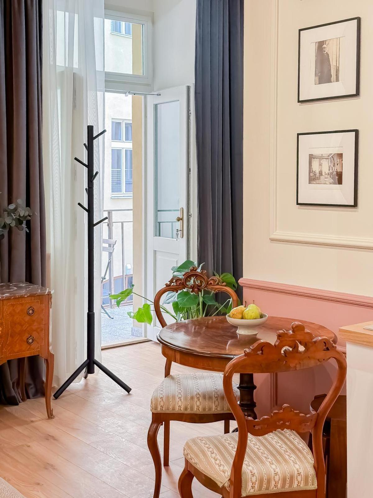Turnkey I Antonin Dvorak Apartments Prag Dış mekan fotoğraf
